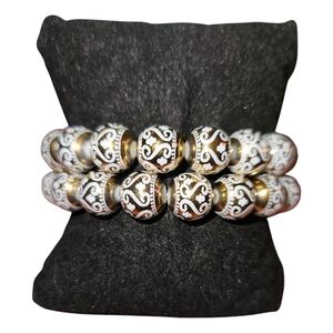 Elegant Gold and White Beaded Bracelet